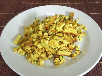 Vegan Frühstück, Tofu Rührei,, Eiweiß